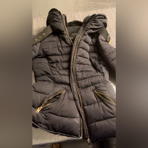 Fall puffer jacket - Picture 4 of 8